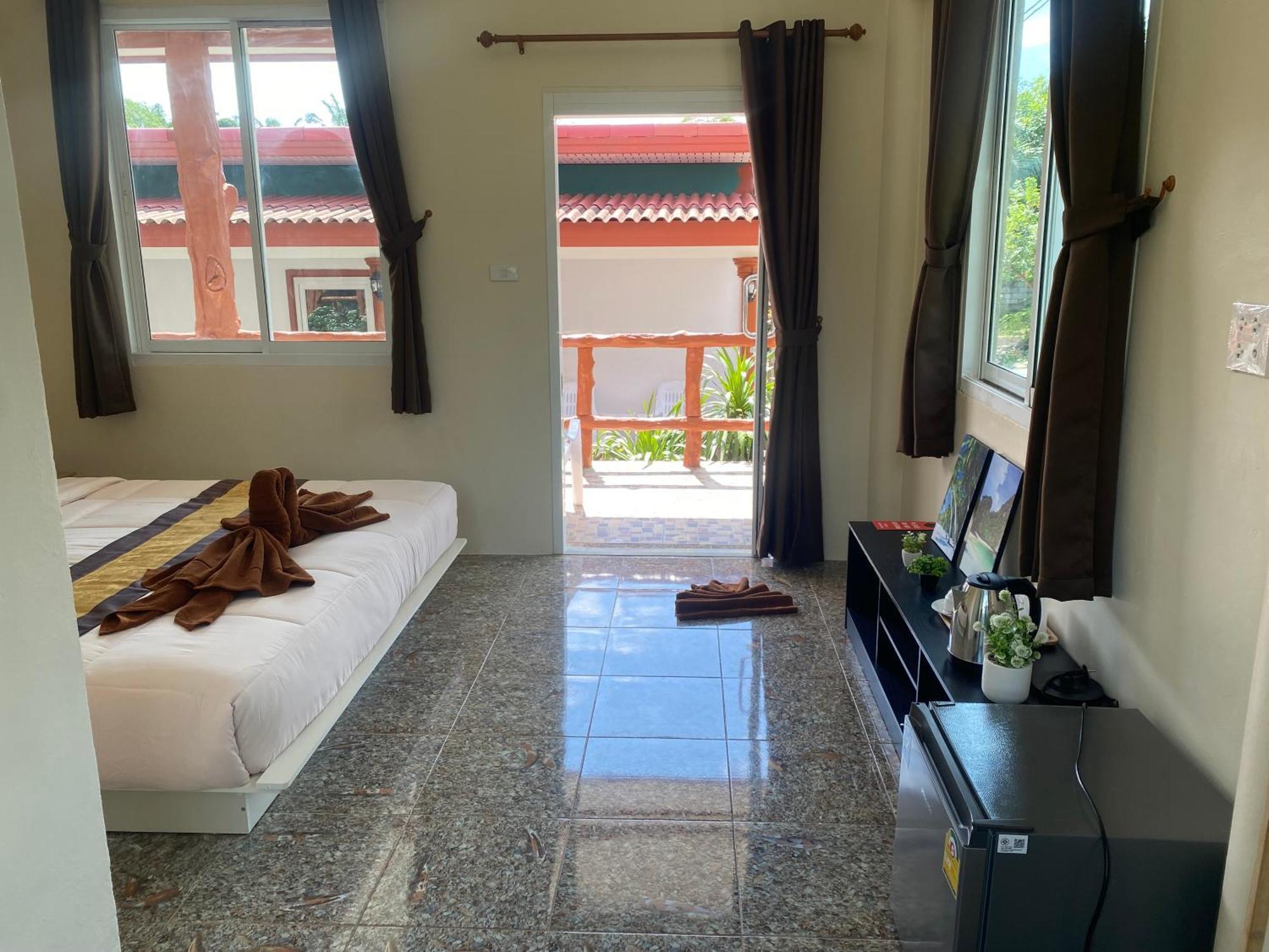 Arya Bungalow 란타섬 외부 사진