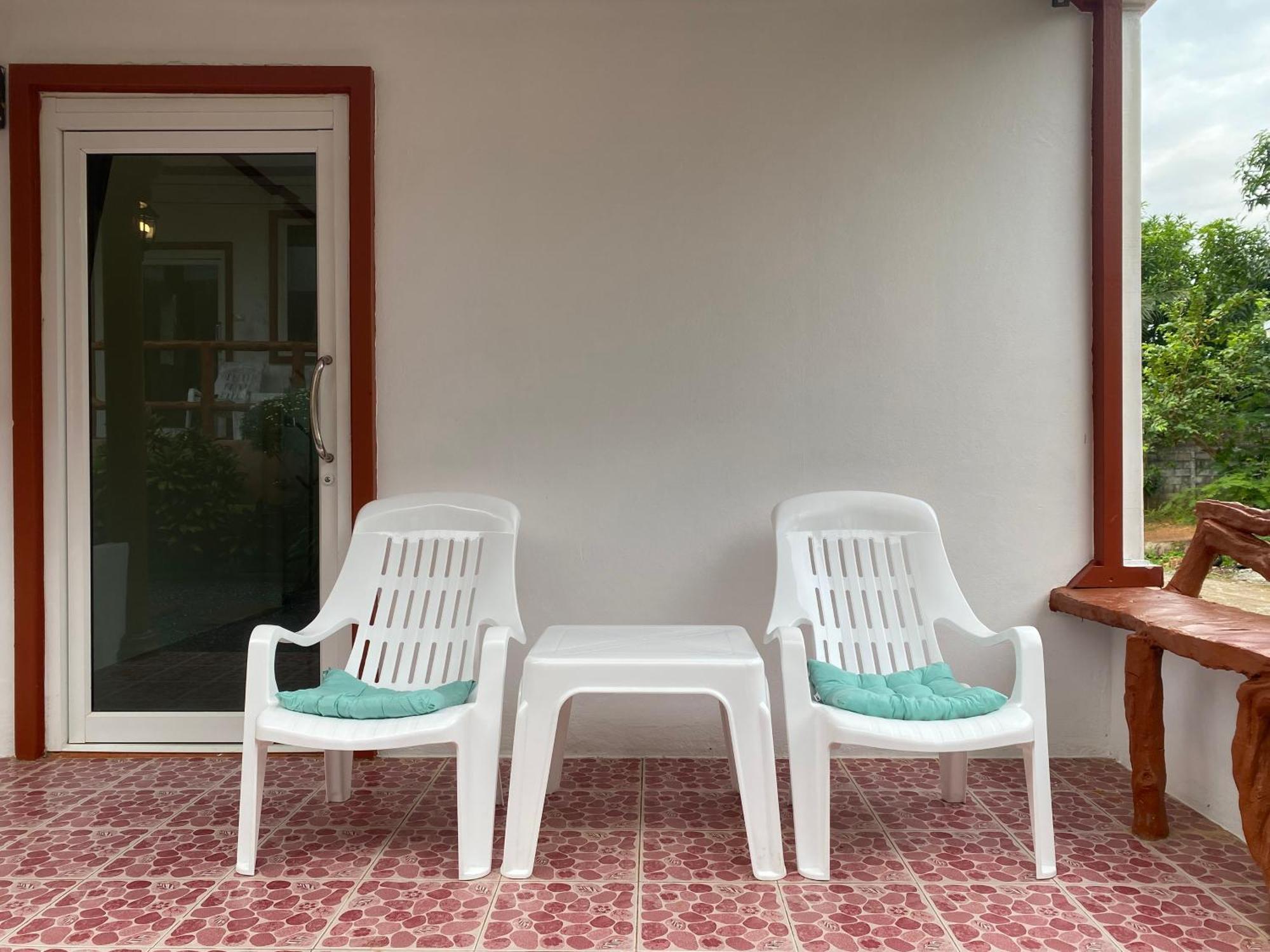 Arya Bungalow 란타섬 외부 사진